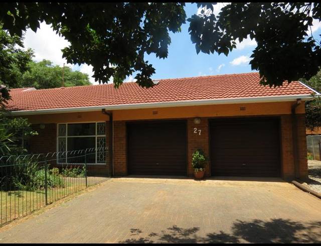3 BEDROOM HOUSE FOR SALE IN PARKRAND